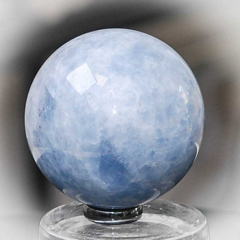 Blauquarz Kugel 7 cm - Kehuna Stones and Senses