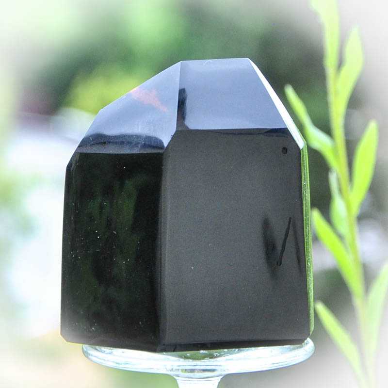 Obsidian schwarz Spitze 1 - Kehuna Stones and Senses