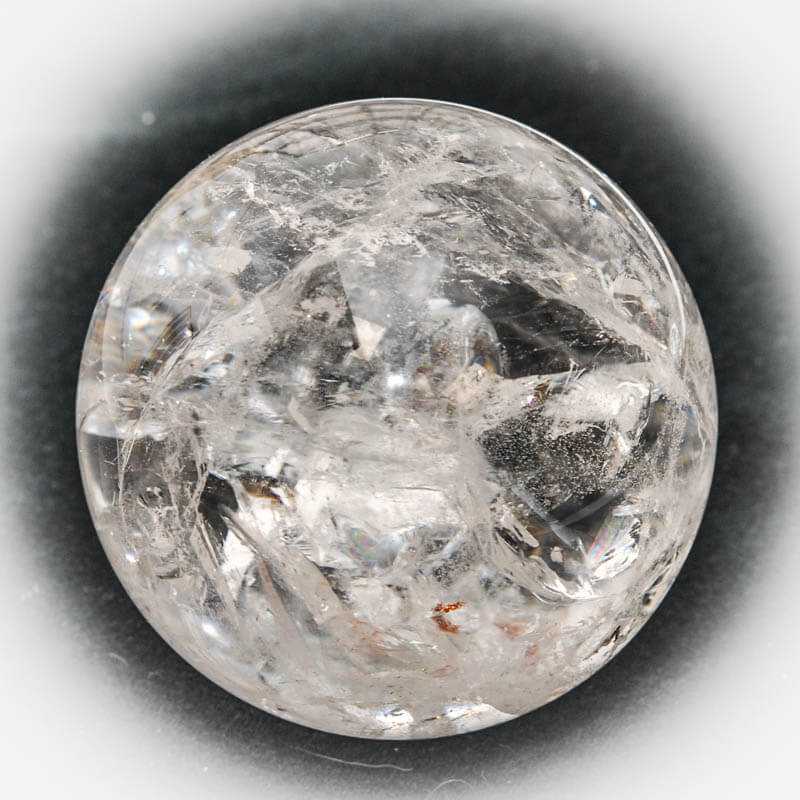 Kristallkugel aus Bergkristall in hochwertiger Qualität für energetische Anwendungen - Kehuna Stones and Senses