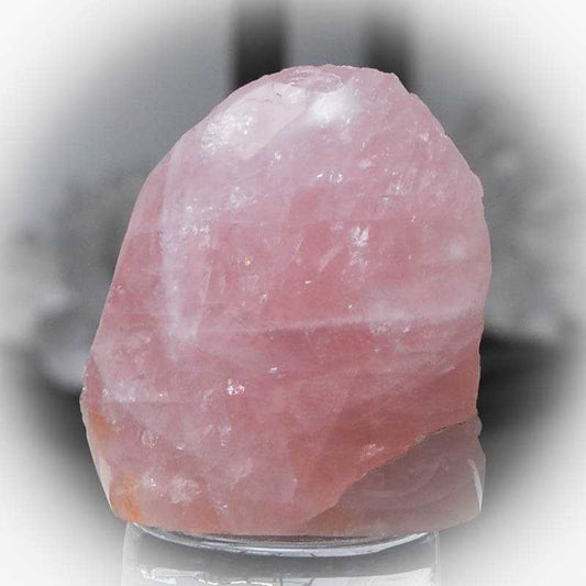 Rosenquarz Rohstein mit Anschliff - Kehuna Stones and Senses