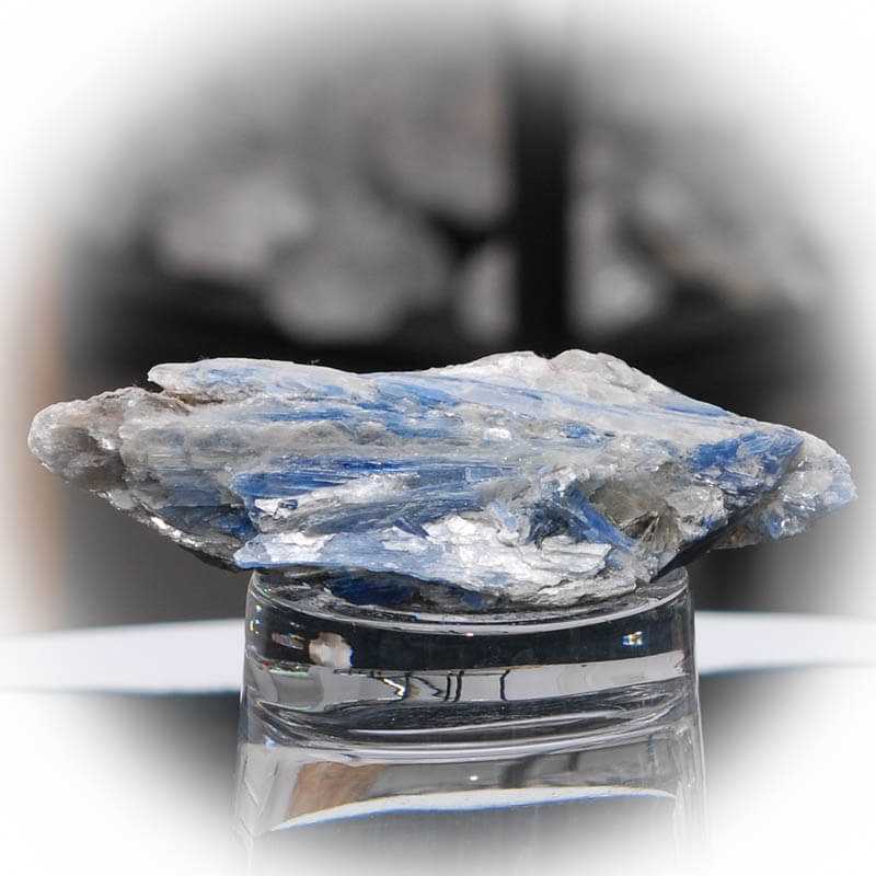 Disthen Rohstein - Kehuna Stones and Senses