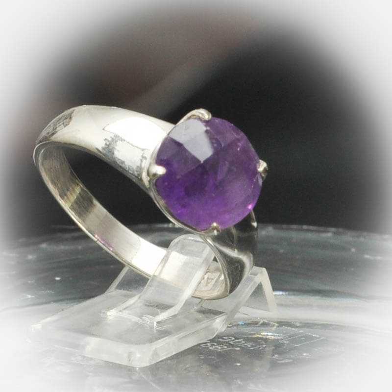 Amethyst Silberring mit natürlichem Edelstein - Kehuna Stones and Senses
