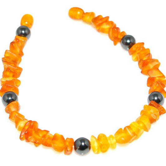 Bernstein Zeckenhalsband mit Hämatit - Kehuna Stones and Senses