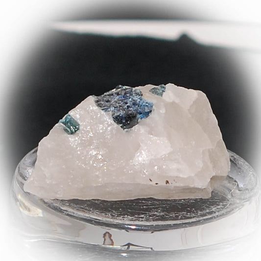 Blauer Turmalin im Quarz Rohstein - Kehuna Stones and Senses
