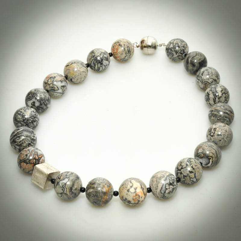 Kette aus Zebra Achat - Kehuna Stones and Senses