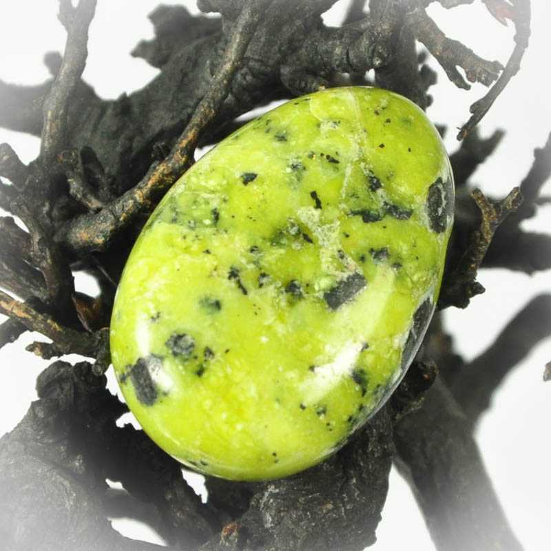 Lizardit Trommelstein Anhänger - Kehuna Stones and Senses