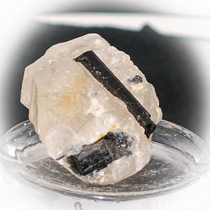 Quartz mit Turmalin Einschlüssen - Kehuna Stones and Senses