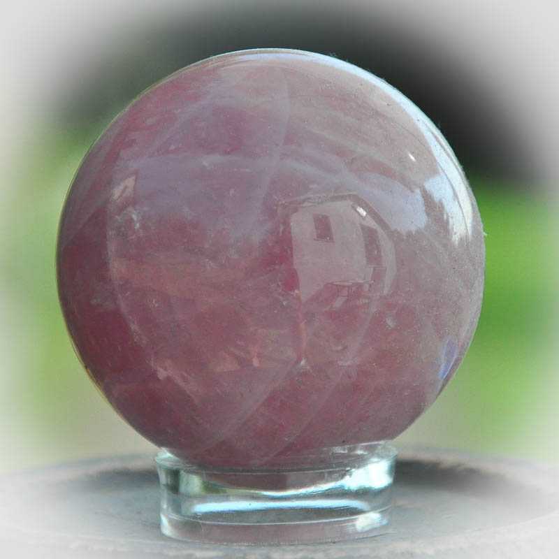Rosenquarz Kugel Madagaskar - Kehuna Stones and Senses