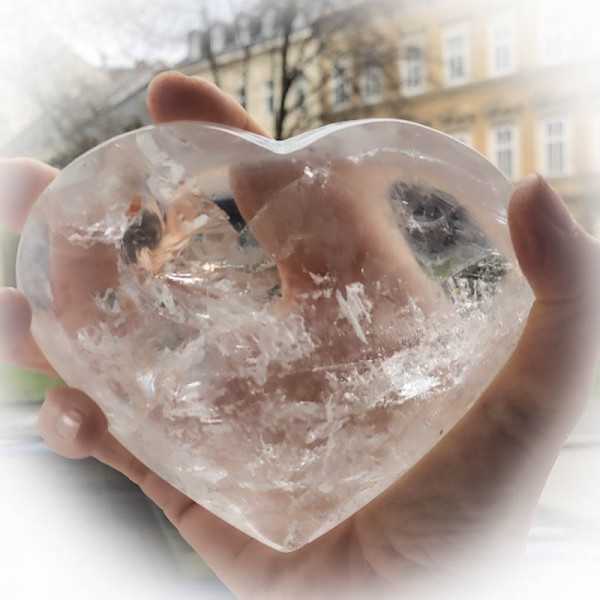 Bergkristall Herz groß - 12 cm