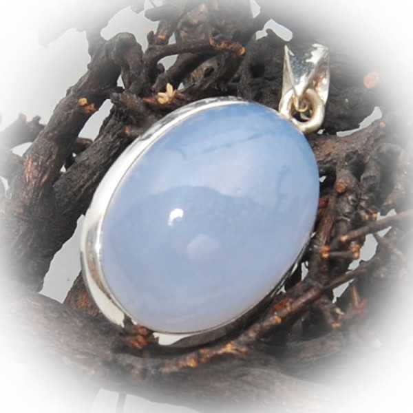 Chalcedon Anhänger in Silber