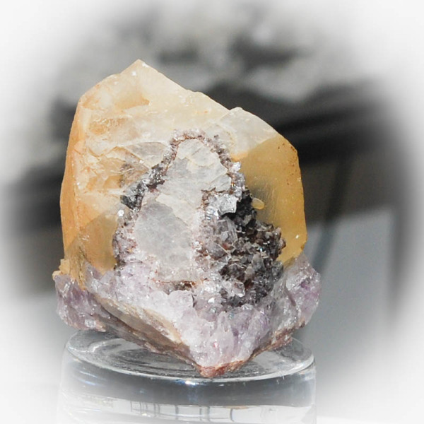 Amethystdrusen Stück mit calcit